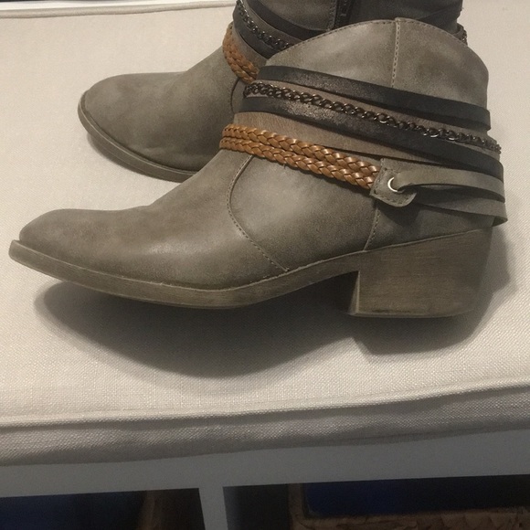 Booties - Picture 8 of 8